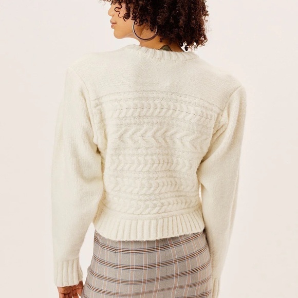 FOR Love and Lemons Ivory Dominique Cable Knit Shoulder pads Sweater size Medium - Picture 3 of 15